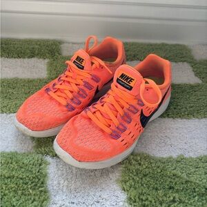 Nike Women's Running Shoe